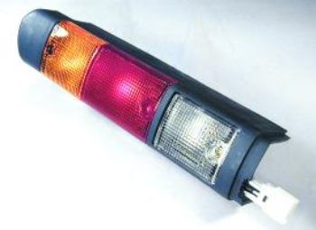 Rear Combination Lamp, RH resmi