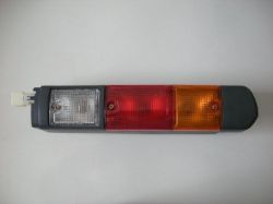 Rear Combination Lamp, RH resmi