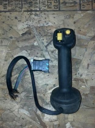 Picture of CONTROL GP-HANDLE  -DIRECTION, DOWNSHIFT, HORN