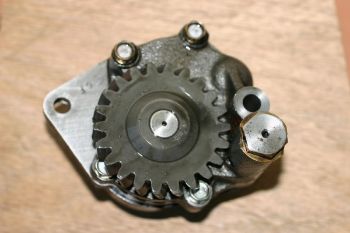 Oil Pump resmi