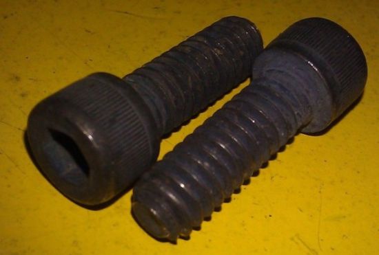 Picture of BOLT (1/4-20X0.75-IN)