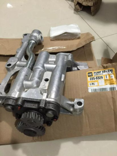 Picture of PUMP AS-ENGINE OIL