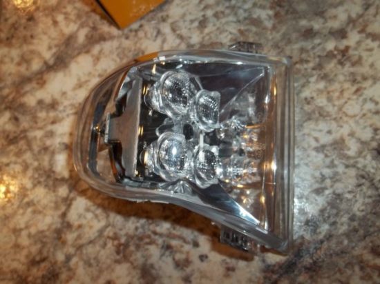 Picture of Lens As Turn Signal