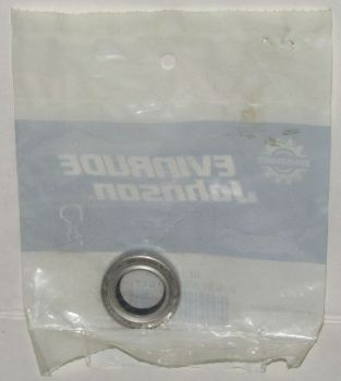 Retainer resmi