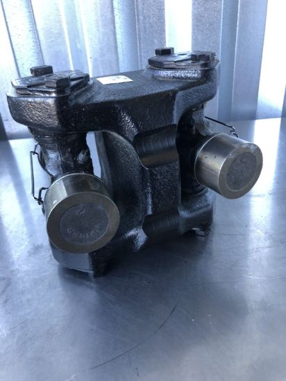 Picture of UNIVERSAL JOINT GP  -DRIVE SHAFT, REAR