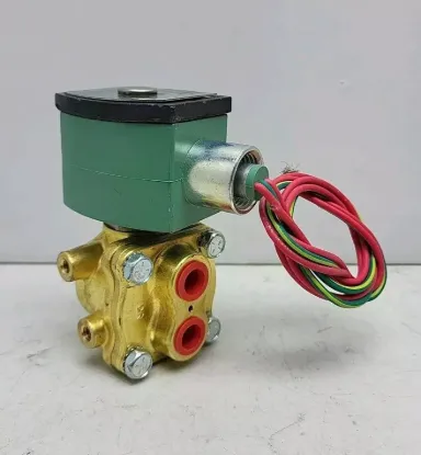 Picture of Solenoid Valve 4-Way 1/4" Pipe Size 120V