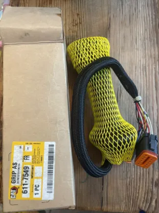 Picture of 4-BUTTON RIGHT HAND JOYSTICK GRIP