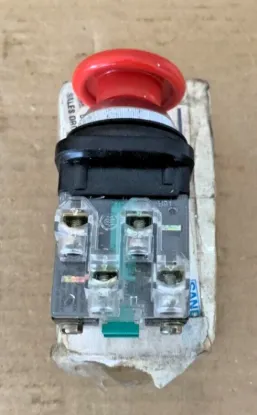 Picture of Telemacanique Push Button Switch ZB2R B91 600V