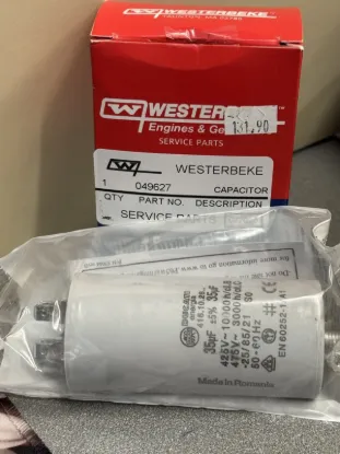 Picture of CAPACITOR 35MFD,450VAC