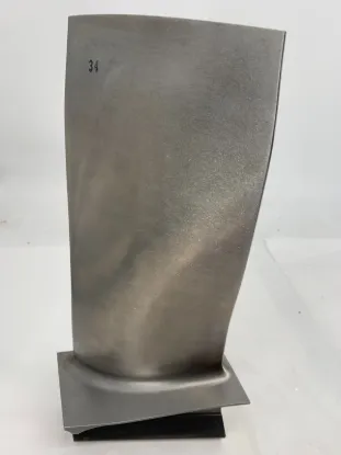 Picture of Gas Turbine Compressor 2nd Stage Blade LM6000