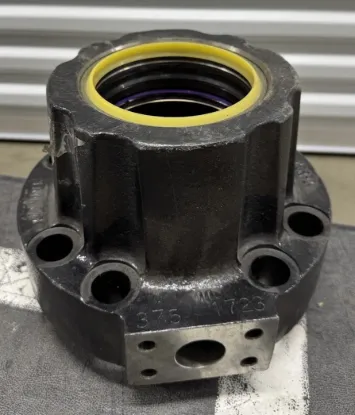 Picture of HYDRAULIC CYLINDER HEAD
